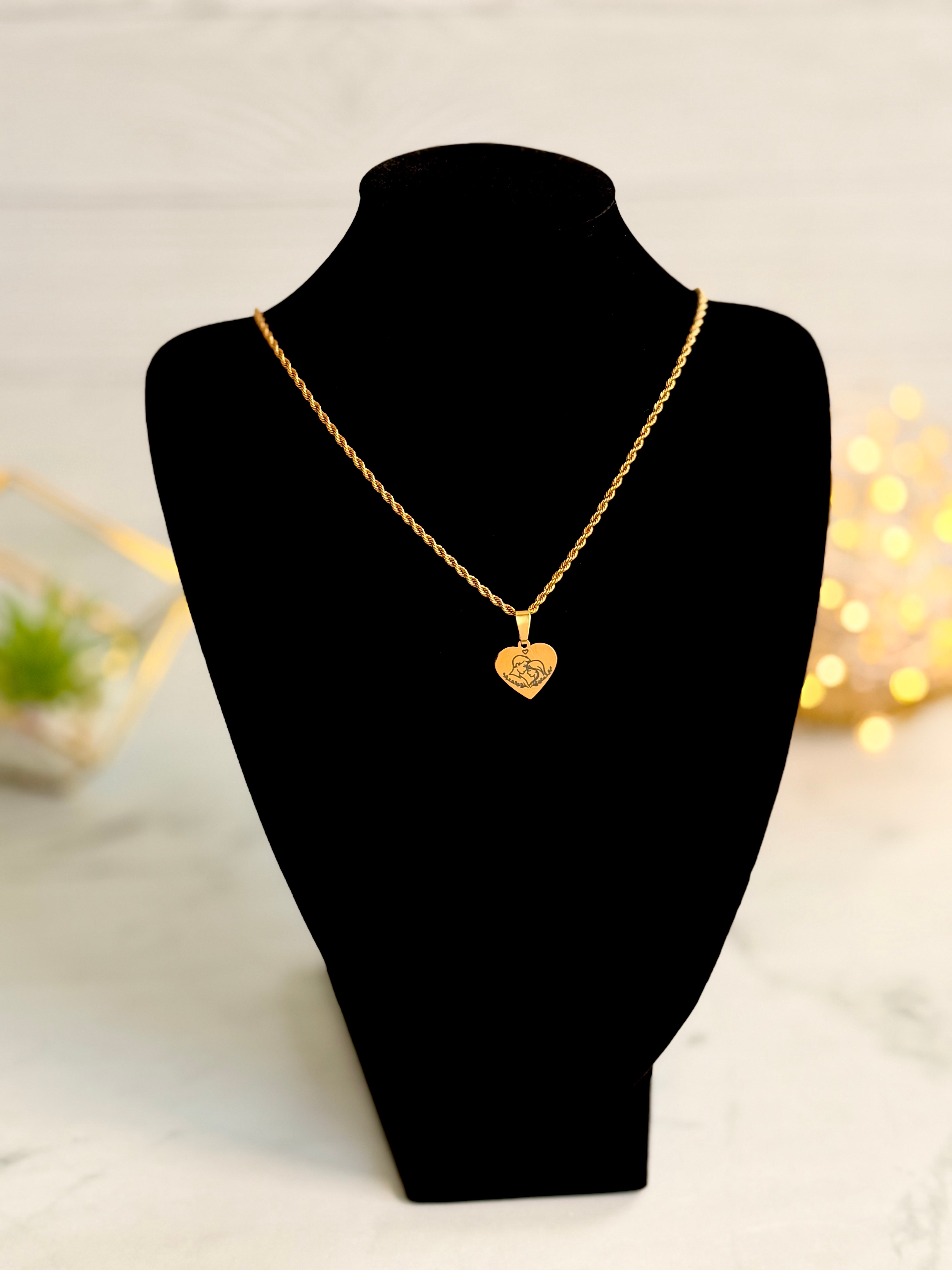 Heart Pendant Necklace with Couple Silhouette in Stainless Steel