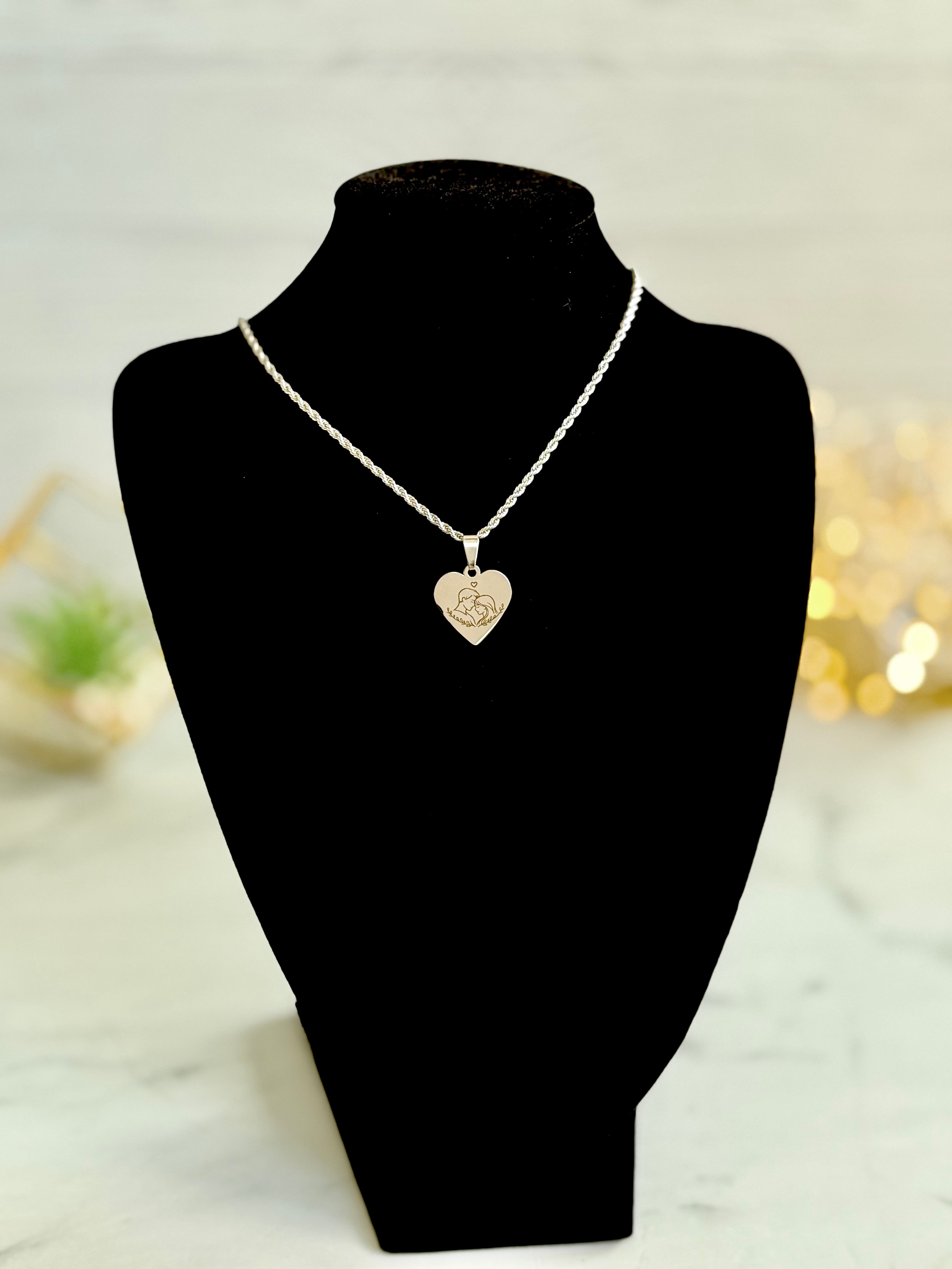 Heart Pendant Necklace with Couple Silhouette in 316L Stainless Steel