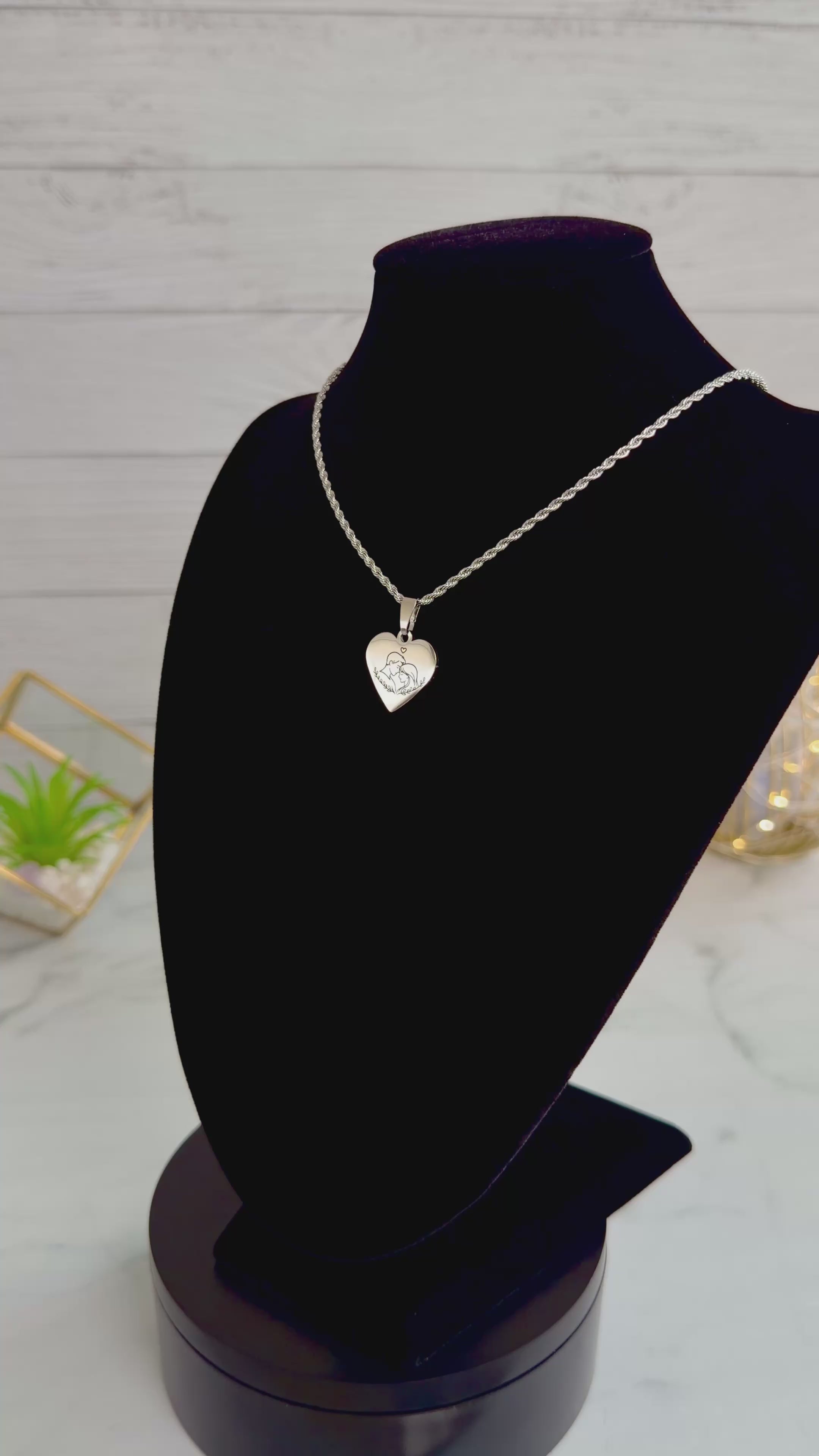 Heart Pendant Necklace with Couple Silhouette in 316L Stainless Steel